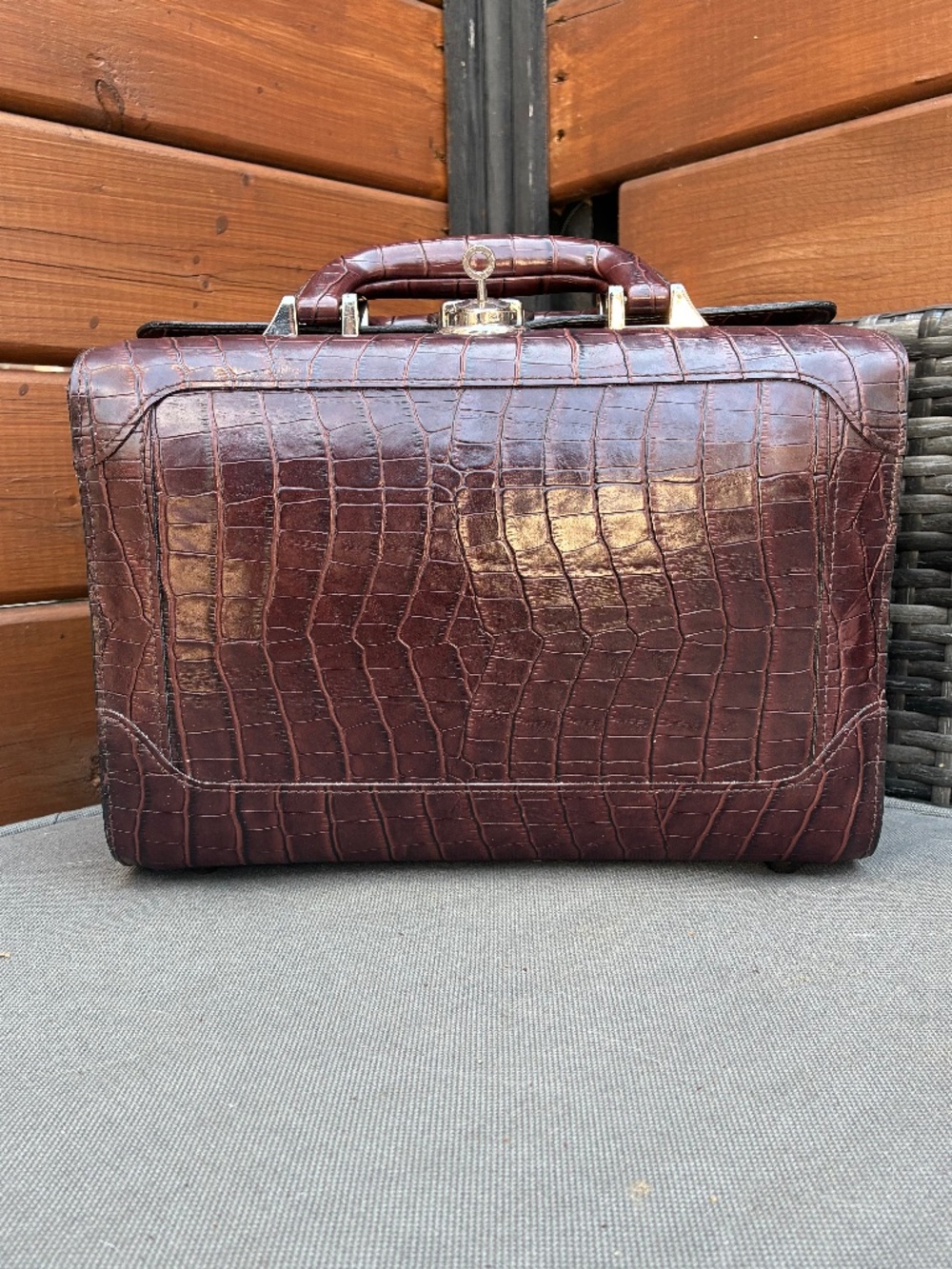 Rare Vintage Bobbi Brown Makeup Train Case / Travel Bag